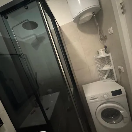 Marti Sea View Appartament Shengjiin Apartamento